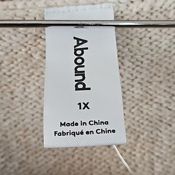 NWOT Abound Women’s Cream Cable Knit Sweater Vest w/ Burgundy Trim Size 1X - Picture 6 of 6